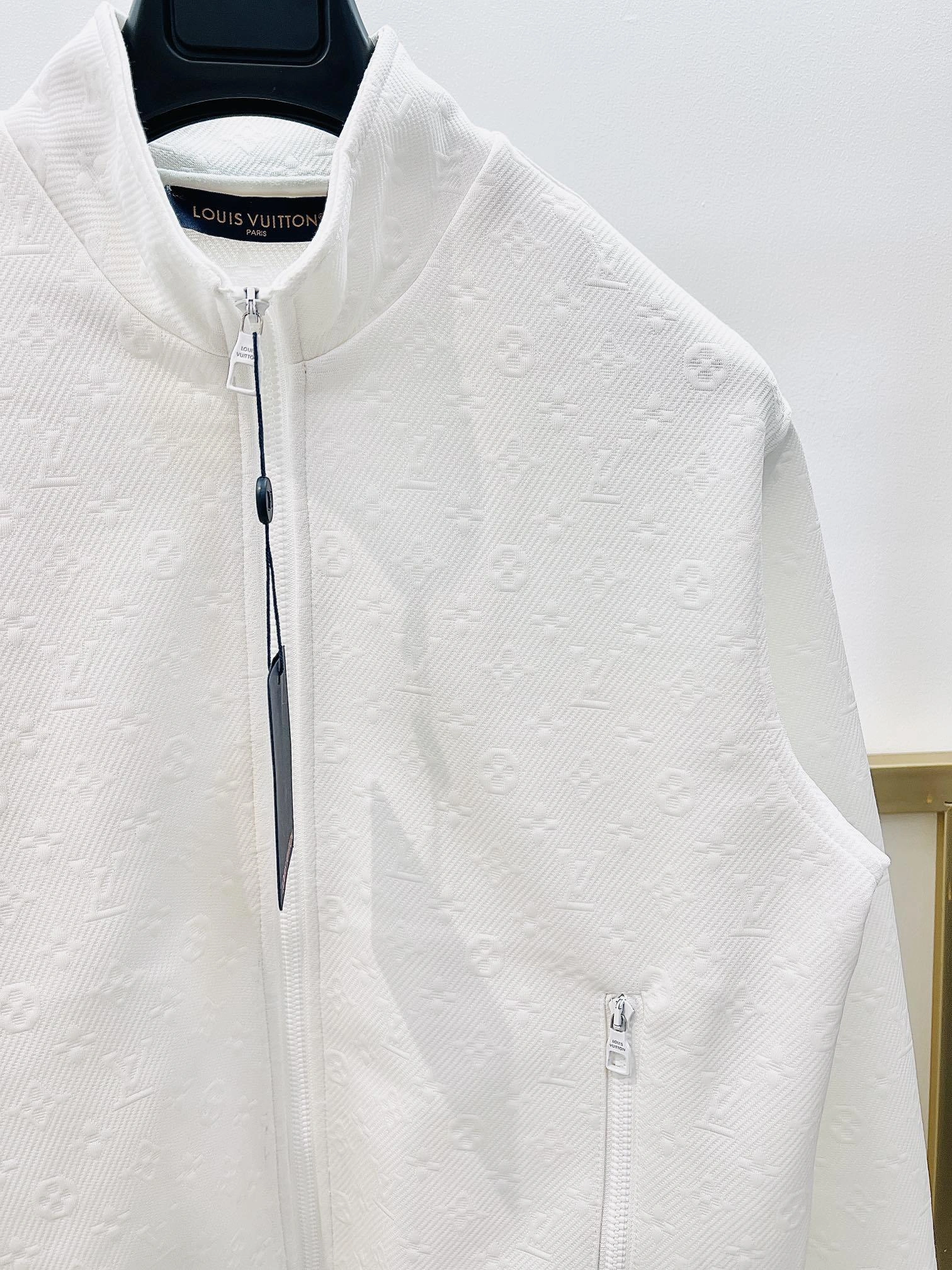 wg.luxury- 8V Monogram item:D-F409J5506